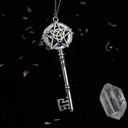 Crystal Enchanted Key Pendant - A Gateway to Mystical Realms